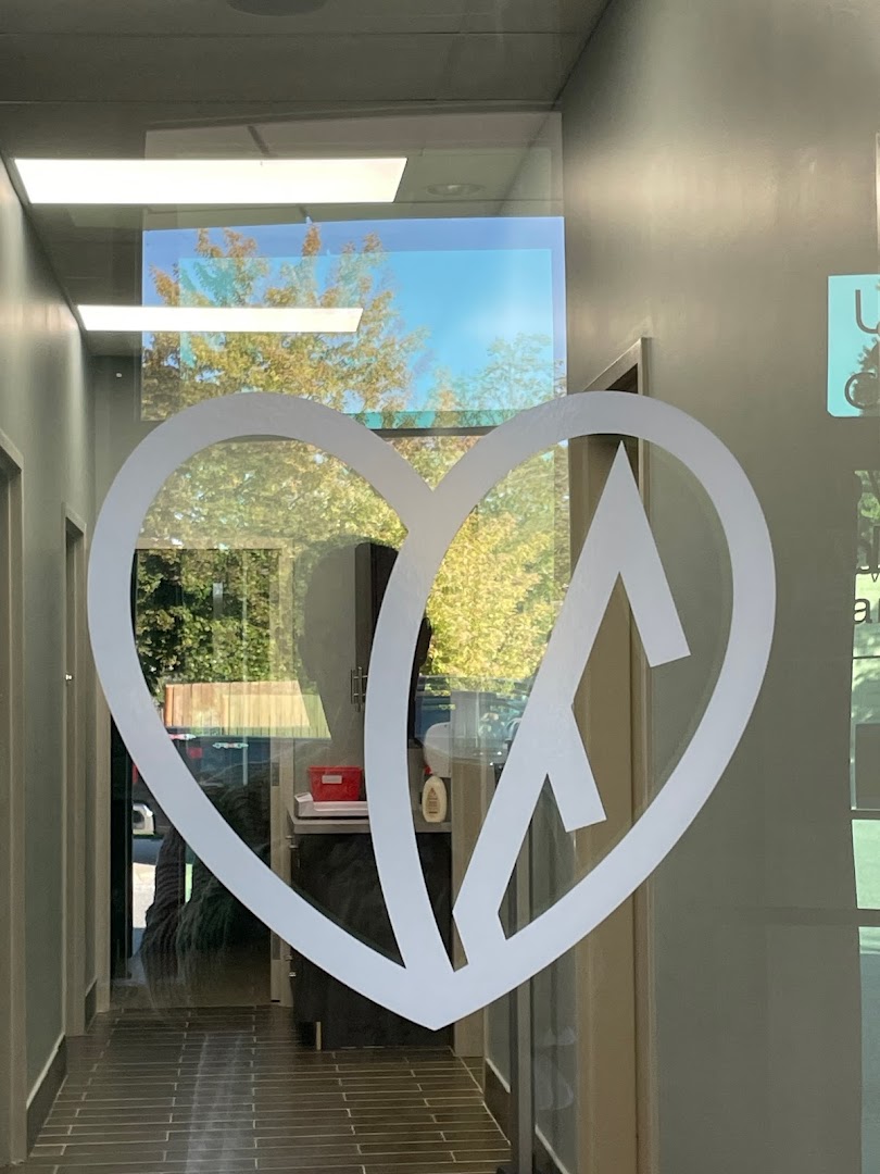 Advance Care Walk-in & Family Practice