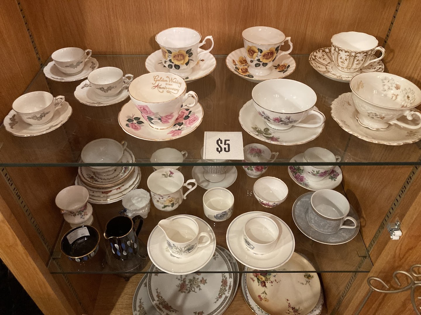 Diane’s Treasure Shop