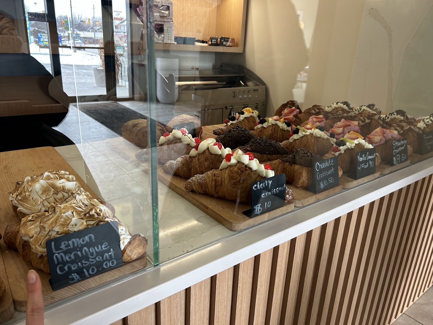 Golden Oven European Bakery